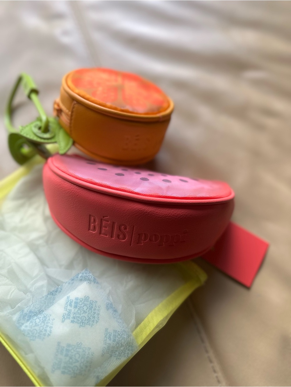 BÉIS x Poppy Fruit Pouches, Set of 3 - Picture 5 of 9